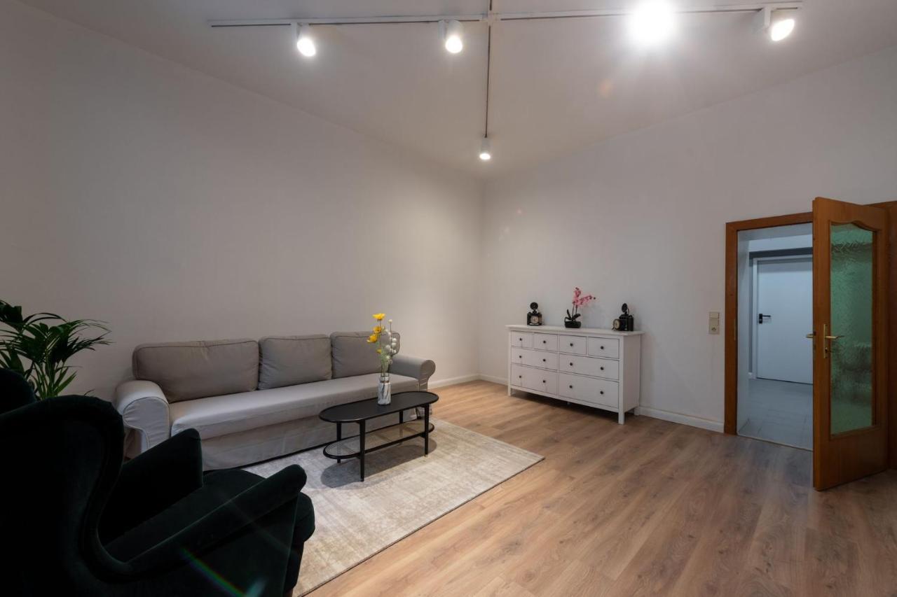 Designer Apartments Виена Екстериор снимка