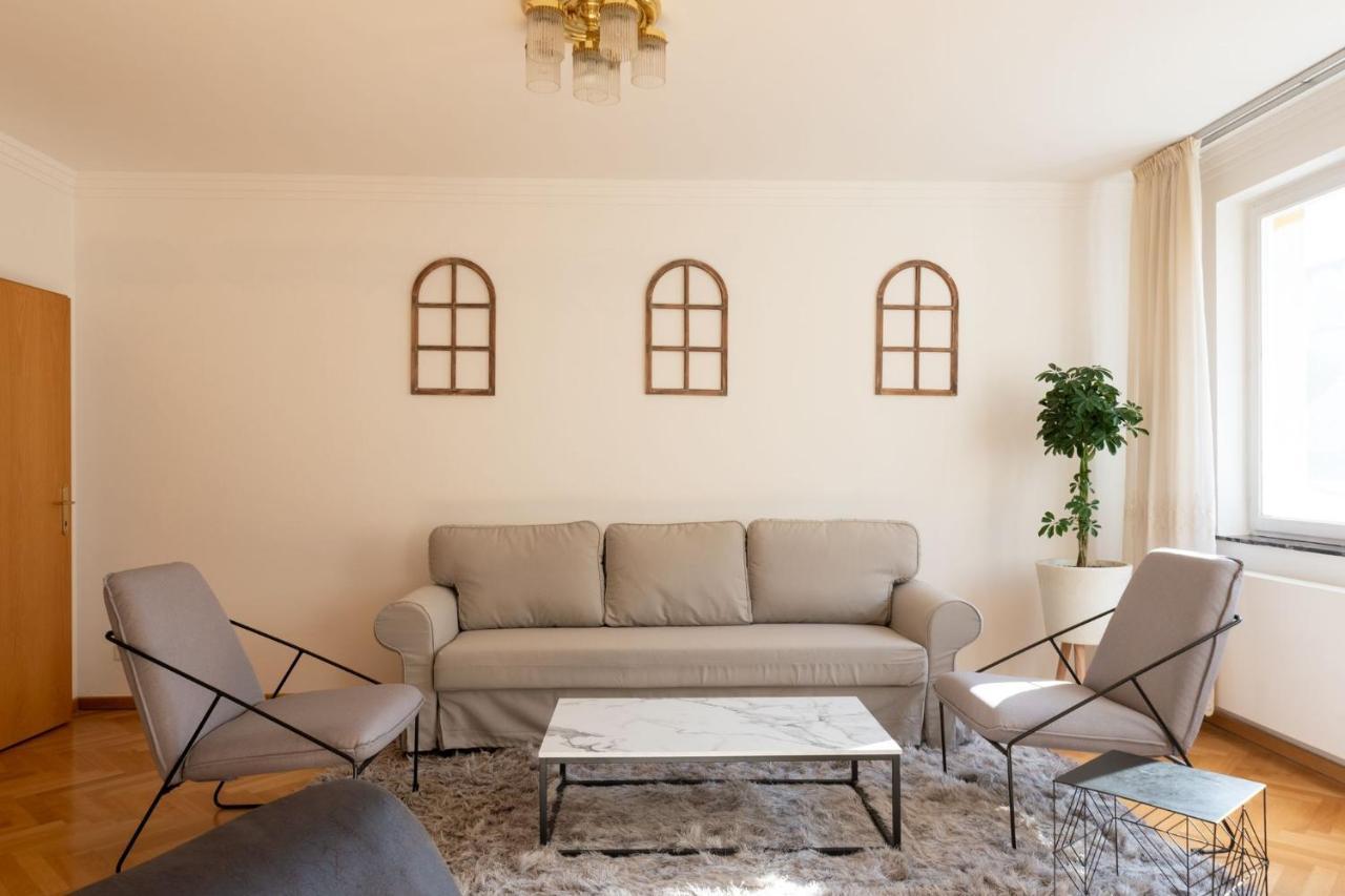 Designer Apartments Виена Екстериор снимка